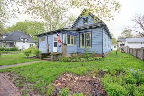 212 California Ave, Urbana, IL 61801-4205
