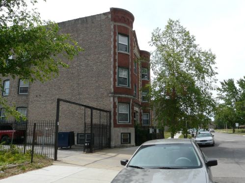 5203 Calumet Ave, Chicago, IL 60615-3527