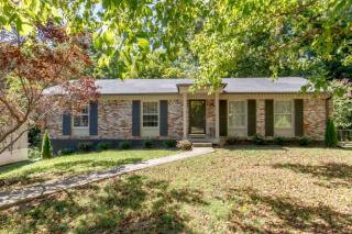 5007 Meta Dr, Nashville, TN 37211-5717