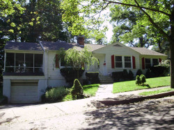 22 Voss Ter, Newton, MA 02459-2646