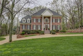 912 Elmington Ct, Brentwood TN  37027-8737 exterior