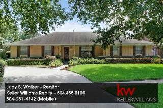 3715 Lake Villa Dr, Metairie, LA 70002-4331