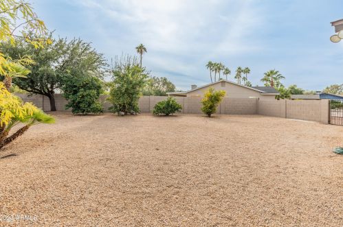 6221 Gelding Dr, Scottsdale AZ  85254-3224 exterior