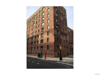 1569 Metropolitan Ave, Bronx, NY 10462-6201