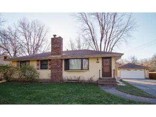 242 County Road B2, Saint Paul, MN 55113-3604