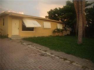 1034 14th Pl, Lake Worth, FL 33462-4116