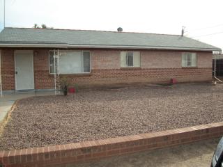 918 Roger Rd, Tucson, AZ 85705-2625