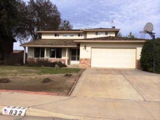 832 Cedar Ln, Lemoore, CA 93245-3723