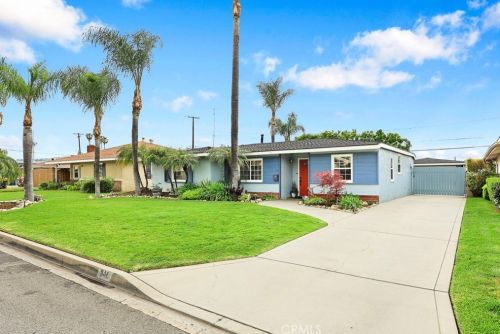 346 Leeside St, Glendora, CA 91741-4225