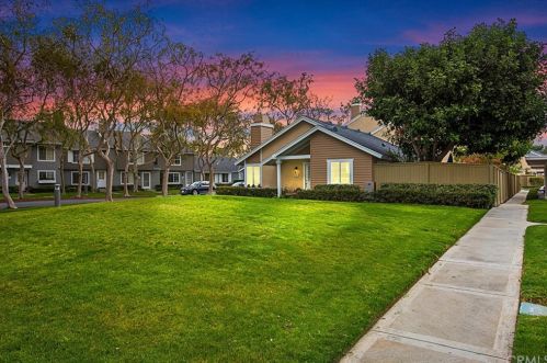 2 Fairfield, Irvine, CA 92614-7427