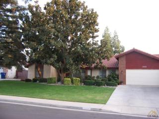 13105 San Simeon Ave, Bakersfield, CA 93314-3791