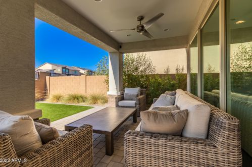 2052 Lantana Dr, Chandler AZ  85286-2170 exterior