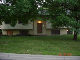 2570 Ruth St, Saint Paul MN  55117-1434 exterior