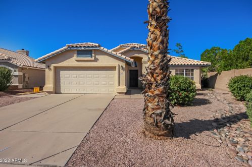 544 Nopal Ave, Mesa, AZ 85210-7418