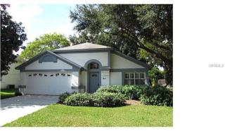 9434 Larkbunting Dr, Tampa FL  33647-2822 exterior