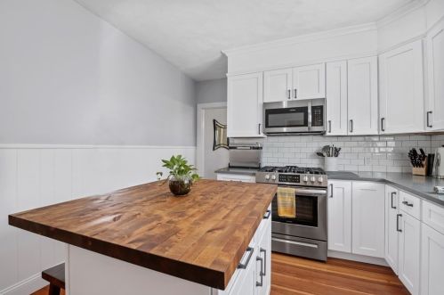 124 Fellsway, Medford, MA 02155-2708