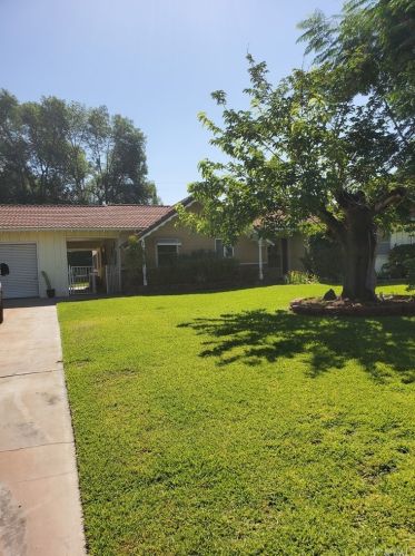 36 Mt Vernon Ave, Riverside, CA 92507-1222