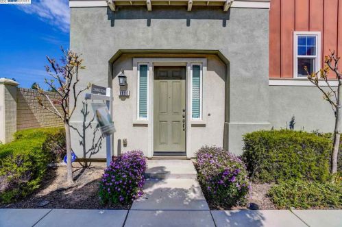 1110 Zucchini Ter, San Jose, CA 95133-2181