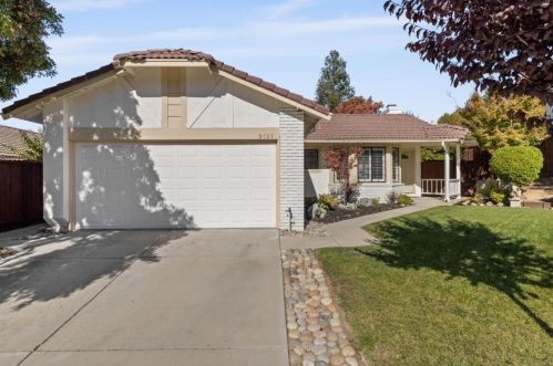 3427 Timberlake Ave, San Jose, CA 95148-2153