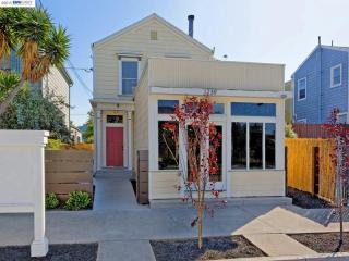 1739 11th St, Oakland, CA 94607-1410