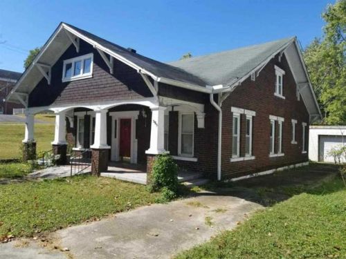 722 Washington Ave, Etowah TN  37331-1351 exterior