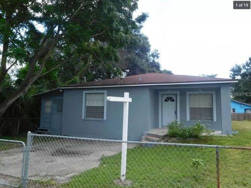 3003 52nd St, Tampa, FL 33619-2435