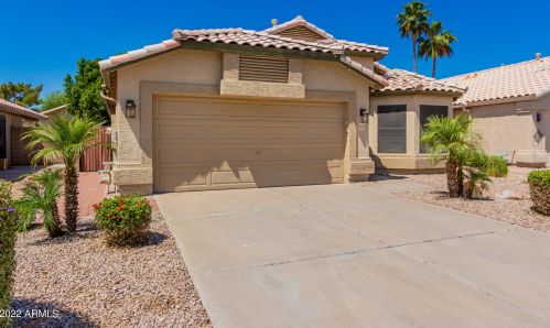 1476 Sierra Madre Ave, Gilbert, AZ 85296-1346