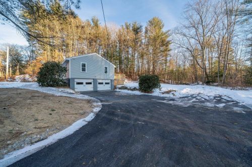 50 Hampstead Rd, Sandown, NH 03873-2413