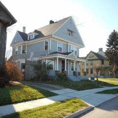 226 Grand Ave, Dayton, OH 45405-4542