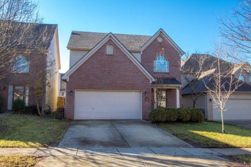 3092 Many Oaks Park, Lexington, KY 40509-8537