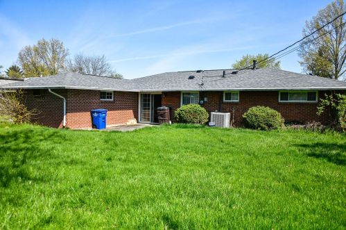 6945 Shaulis Dr, Reynoldsburg, OH 43068-3031