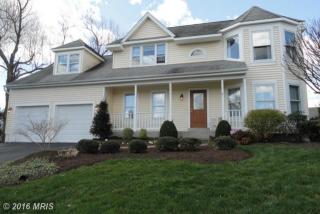 13413 Peachwood Ct, Fairfax, VA 22033-1111