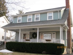 10 Bemis St, Newton, MA 02460-1103