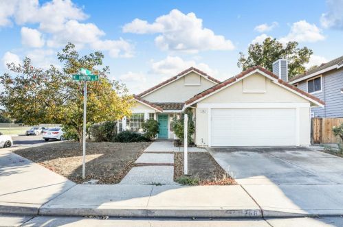 280 Mount Hamilton Dr, Tracy, CA 95376-1411