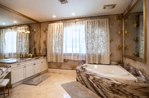 16193 Bridlewood Cir, Delray Beach FL  33445-6673 exterior