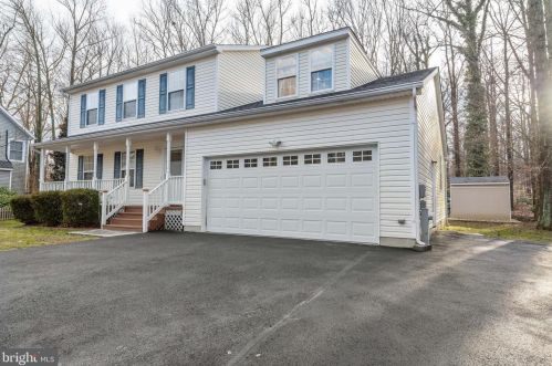 3568 Edgemont St, Edgewater, MD 21037-3301