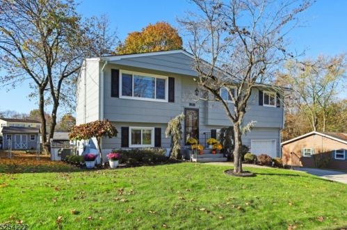 12 Gardner Ave, Fredon, NJ 07860-2537