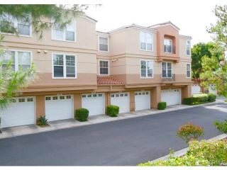 1011 Stresa Way, Anaheim, CA 92808-2432