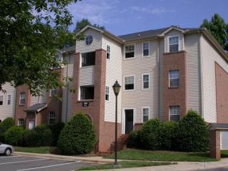 3419 Biscayne Dr, Charlotte NC  28205-5678 exterior