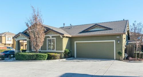 680 Del Mar Cir, Vacaville, CA 95688-8823