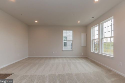 6990 Executive Way, Frederick, MD 21703