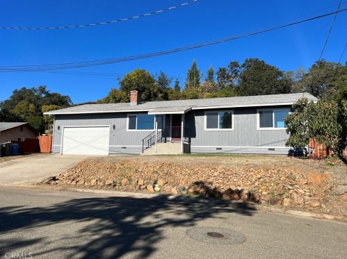 6 Parkwood Dr, Oroville, CA 95966-3612