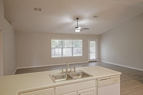 2055 Alfred Blvd, Gulf Breeze FL  32566-7350 exterior
