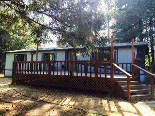 25515 Hunter Rd, Veneta, OR 97487-9646