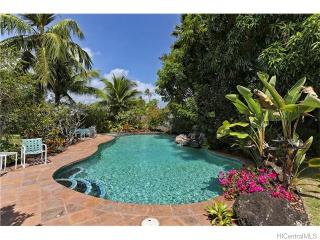 120 Kuupua St, Kailua HI  96734-2735 exterior