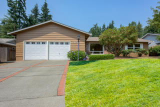 2827 162nd Ave, Bellevue, WA 98008-5613