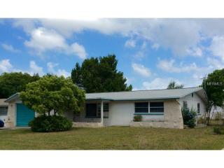 5233 Whippoorwill Dr, Tarpon Springs, FL 34690-2144