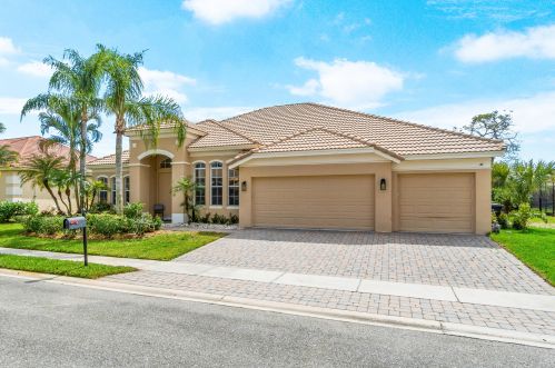 6326 Greenhedge Ct, West Palm Beach, FL 33411-6400