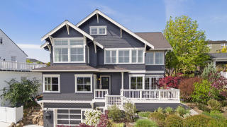 6017 50th Ave, Seattle WA  98136-1336 exterior