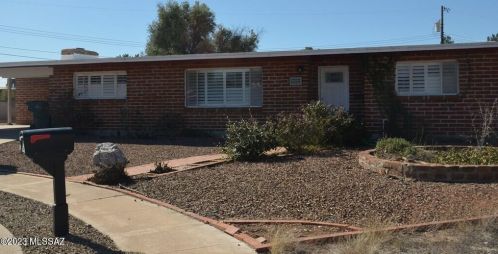 4938 Glenn St, Tucson AZ  85712-1213 exterior